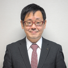 塚田 英明
