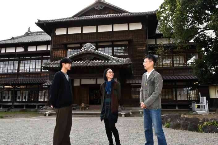 【じょうもう今昔物語】建築家と「臨江閣」を歩く－。近代前橋の繁栄と苦難の歴史を見つめた名建築と語らう【湯けむりフォーラム×上毛新聞】